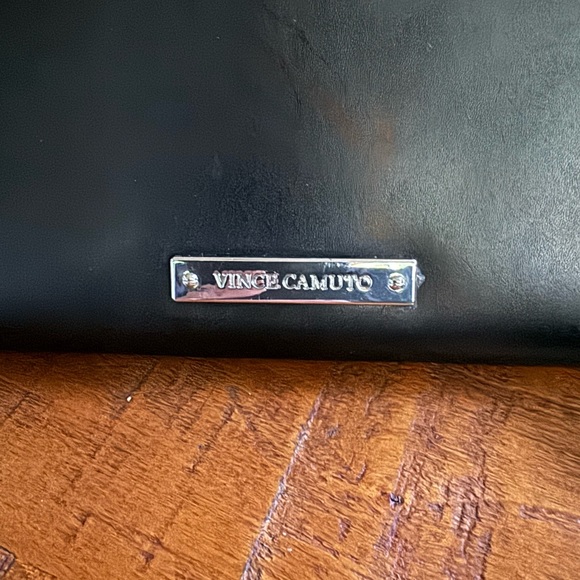 Vince Camuto Black Lula clutch ( Like New ) - Picture 6 of 8
